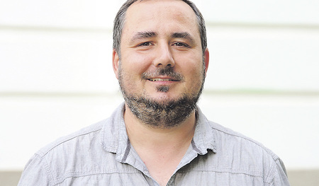 Andreas Fürlinger, Theologe, Redakteur im Kommunikationsbüro der Diözese Linz, Vater von zwei Töchtern, wohnt in Ottensheim.  