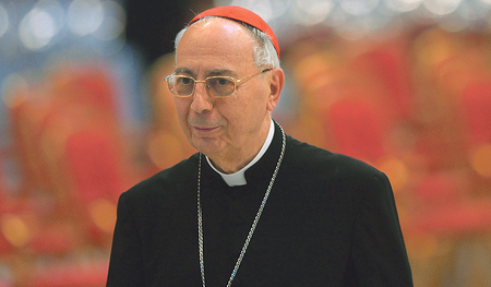 Der französische Kardinal  Mamberti dürfte das „Habemus papam“ verkünden.   