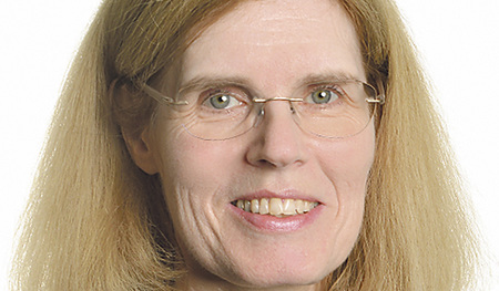 Ursula Nothelle-Wildfeuer ist Professorin für christliche Gesellschaftslehre an der Universität Freiburg und Beraterin der Deutschen Bischofskonferenz. Sie kritisiert einen Rückzug von Christen aus dem gesellschaftlichen Engagement in die reine