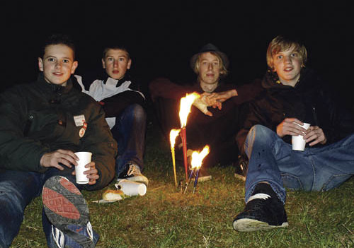 OLYMPUS DIGITAL CAMERA         