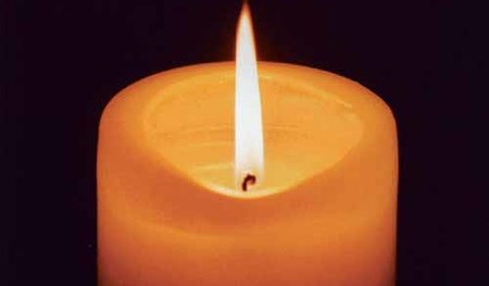 Kerzenschein, Licht, Kerze, Feuer, Flamme, Wachs, Docht, Finsternis, Helligkeit

Franz Maria Glaser, Einfaltstra?e 7, 4020 Linz
BLZ 49460 Spardabank
Kontonummer 378444