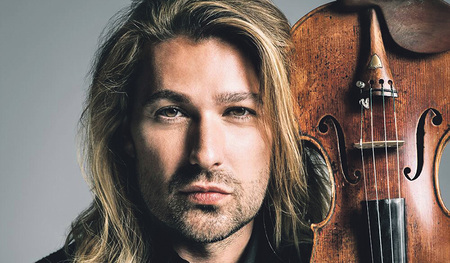 David Garrett, der Weltstar auf der Geige, kommt nach Linz. Während viele Konzerte in Österreich abgesagt bzw. verschoben wurden, sollen die Konzerte auf dem Domplatz stattfinden – das ist aktuell der Stand.