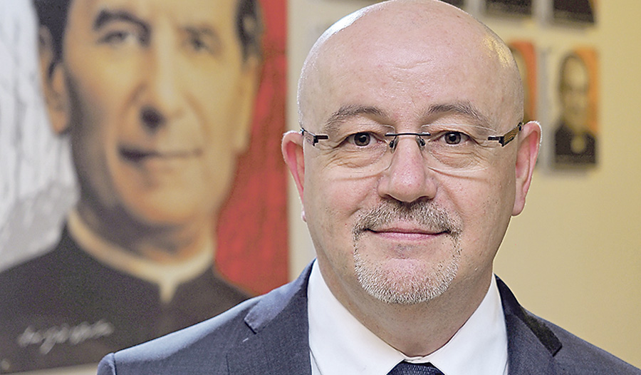 Br. Günter Mayer ist Salesianer Don Boscos. Er wirkte viele Jahre in der Mission in Ghana und ist jetzt der Geschäftsführer der Don Bosco Mission Austria.