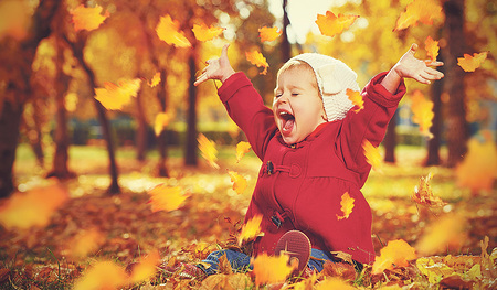 Warme Farben wie Orange aktivieren und regen an.