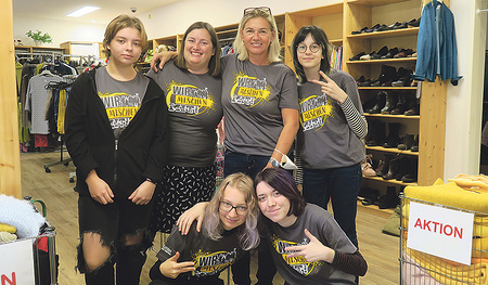 Beim 72-Stunden-ohne Kompromiss-Projekt halfen Jugendliche drei Tage lang im Carla Shop in Braunau. 