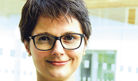 MONIKA SLOUK monika.slouk@koopredaktion.at