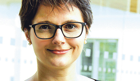 MONIKA SLOUK monika.slouk@koopredaktion.at