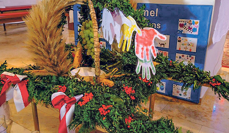 Die Pinsdorfer Erntekrone.   