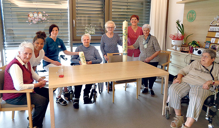 Die Gestalterinnen der Osterkerze 2025