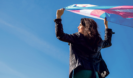 „Auch Trans* kommt von Gott“, ist Vivian, Mutter eines  Transmannes, überzeugt. 