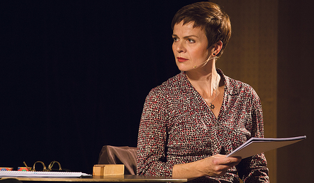 Bettina Buchholz als Etty Hillesum