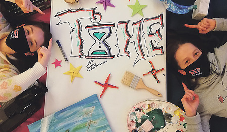 Das Gewölbeteam lädt ein, künstlerische Beiträge zum Thema „Zeit“ einzureichen.   