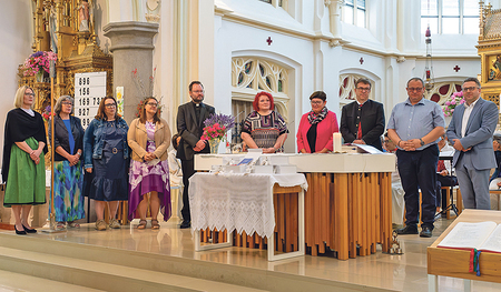 Das große Seelsorgeteam in Traun-St. Dionysius.