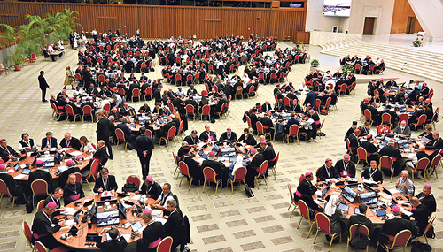 Bei der Weltsynode über Synodalität in Rom wird auch um  Herrschaftsstrukturen gerungen. 