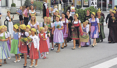 Kräuterweihe im Marienwallfahrtsort Schardenberg    