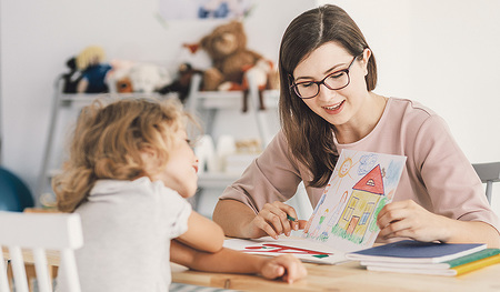 Einrichtungen der Sozialpädagogik berichten von großen Schwierigkeiten, Personal zu finden.  