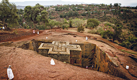 Lalibela, heilige Stadt und Wallfahrtsort Äthiopiens, ist weltweit bekannt für seine Felsenkirchen.   