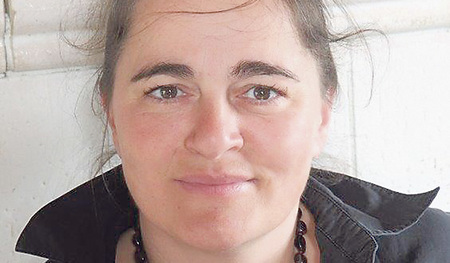 Luzia Falkinger (47) ist Sozialarbeiterin in der Flüchtlingshilfe.   