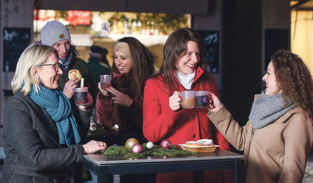 Jetzt kann er endlich stattfinden: der Advent am Dom am Linzer Domplatz.   mariendom