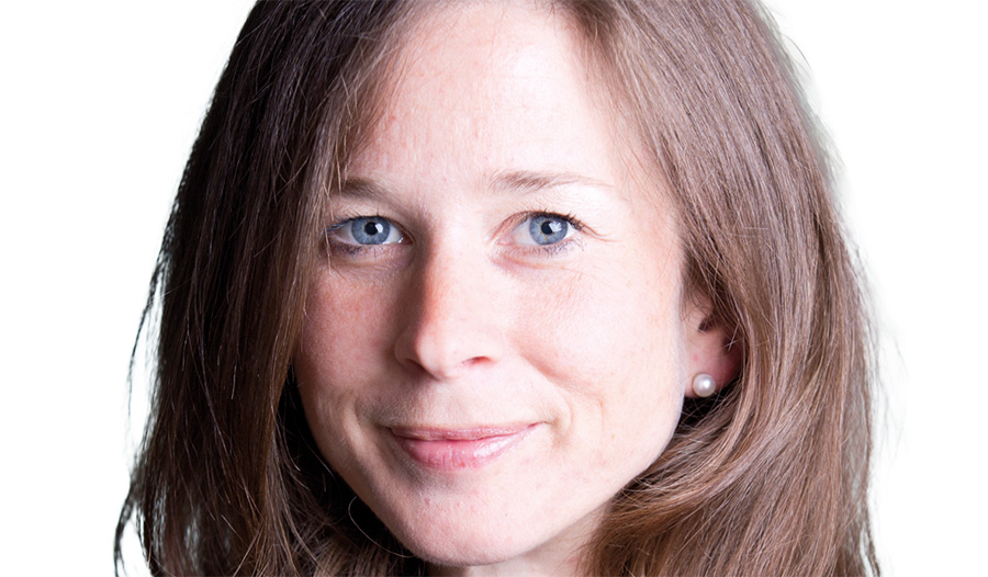 eugster Petra Steinmair-Pösel, Rektorin, im Redaktionsteam der Synode