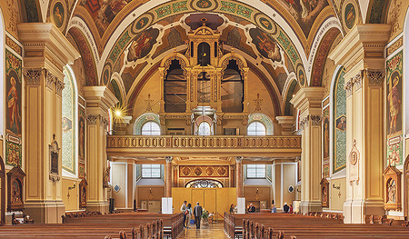 Beeindruckende Architektur und künstlerische Neugestaltung, jetzt folgt die Renovierung der Orgel.