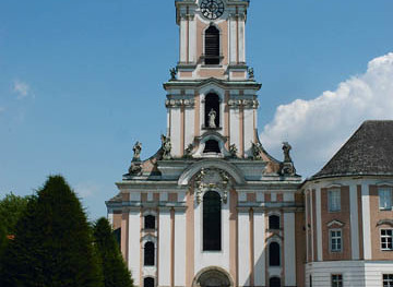 Das Rokokojuwel ?sterreichs, Zisterzienserkloster, Stift Wilhering, Wilhering, M?nche, romanisches Trichterportal, Fresken, Francesco Messenta, Bartolom?o Altomonte, Potto, Engel, Skulpturen, Engelsskulpturen, Augsburger Stukkatuere,  Altarbild, Joha