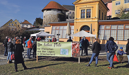 Auch in Schärding  machten Aktivisten auf die Lage der Flüchtlinge aufmerksam.   