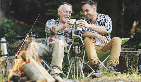 Outdoor-Aktivitäten ist das, was viele Männer verbindet.  