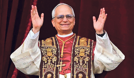 Leo XIV. ist der neue Papst. Am zweiten Tag des Konklaves (8. Mai) wählten die Kardinäle im vierten Wahlgang den US-Amerikaner Robert Prevost an die Spitze der katholischen Weltkirche. 