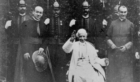 Leo XIII. im Jahr 1896, Standbild aus dem Film „Sua Santitá Papa Leone XIII“ von Vittorio Calcina