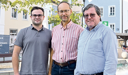 Die Leitung der Pfarre Schärding: Verwaltungsvorstand Florian Pfeiffer (v. li.), Pastoralvorstand Martin Brait und Pfarrer Eduard Bachleitner 