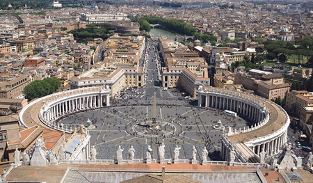 Der Petersplatz in Rom