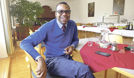 Pfarrer Dr. Paulinus Anaedu  