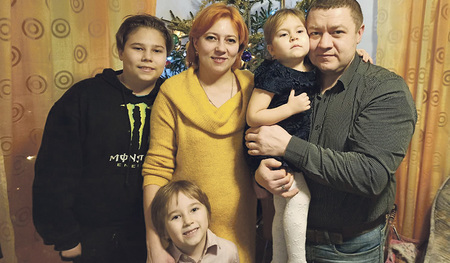 Bleibt wegen Corona nun doch in Österreich: die Familie Shpahniev.  