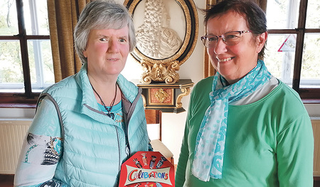 Monika Aufreiter (links) und Maria Schmidthaler   