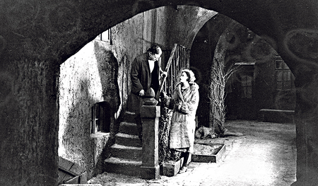 Szenenfoto aus „Die freudlose Gasse“. 