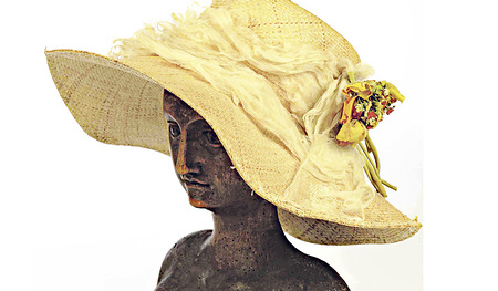 Ein Sonnenhut hält Hitze fern.    