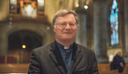 Bischof Scheuer verurteilt den Antisemitismus.  