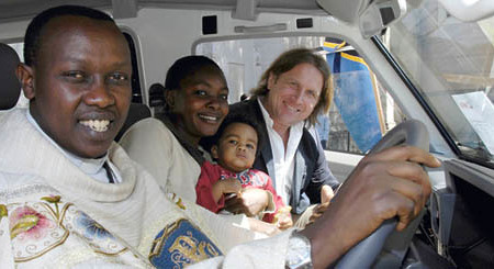 Sonntag 20. Mai 2007 wurde im Anschluss an den Gottesdienst um 9:30 Uhr das MIVA-Auto f?r die Pfarre Kakonko in Tansania gesegnet. Die Segnung wird Herr Pfarrer Ferdinand Barugize vornehmen. Dieses Auto wurde durch Spenden der Kath. Frauenbewegung, d