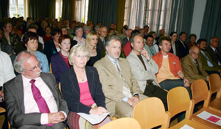 50 Jahre Sozialreferat der Di?zese Linz, Jubil?ums-Festakt, Bischofsaula des Priesterseminares LinzLandesrat Josef Ackerl, Dr. Margit Scholta, Landtagsabgeordneter Dr. Walter Aichinger, Dr. Markus Schlagnitweit, Mag. Franz Luger