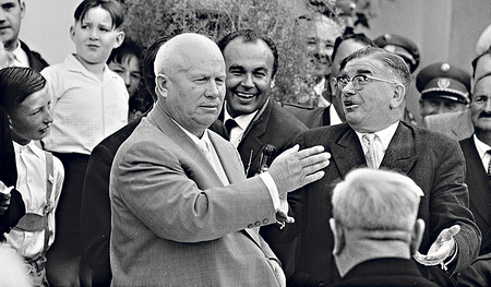 Wette im Tullnerfeld: Chruschtschow und Figl.