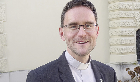 Michael Münzner ist Regens des Linzer Priesterseminars und Domkapitular. Dem Seminar gehören sechs Priesterstudenten an, zwei davon sind Gastseminaristen aus Afrika.