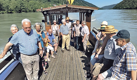 Eine Bootsfahrt auf der Schlögener Schlinge war einer der Programmpunkte des Treffens. 