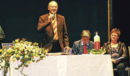 Glaubenswert ? Begegnung. Fest der Begegnung in Dekanat Steyr mit Dechant Ludwig Walch, Willy Viehb?ck, impulse von Erika Kirchweger und Stefan Gugerel, moderiert von Christine Haiden