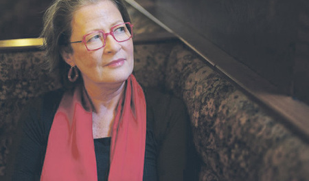 Dr. Susanne Scholl. Ihr jüngster Roman 'Die Damen des Hauses' ist im Residenz Verlag erschienen.