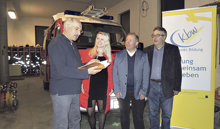 Bibelwerk-Leiter Franz Kogler (von links) mit Tina Stöttinger, der neuen KBW-Regionsbegleiterin für Gaspoltshofen, Johannes Himmelbauer (KBW-Leiter Neukirchen) und Erich Spöcker (KBW-Leiter Bachmanning)   
