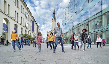 Die Jerusalema-Challenge ließ den Boden vor der Martin-Luther-Kirche erzittern.   