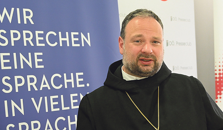 Der Benediktiner Nikodemus Schnabel ist Abt der Dormitio- Abtei in Jerusalem, der 13 Mönche angehören.  