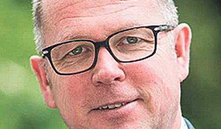 Jesuit Andreas Batlogg