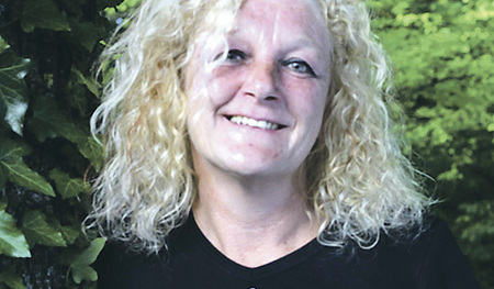 Waltraud Menghin ist Jugendleiterin und Betriebsseelsorgerin.